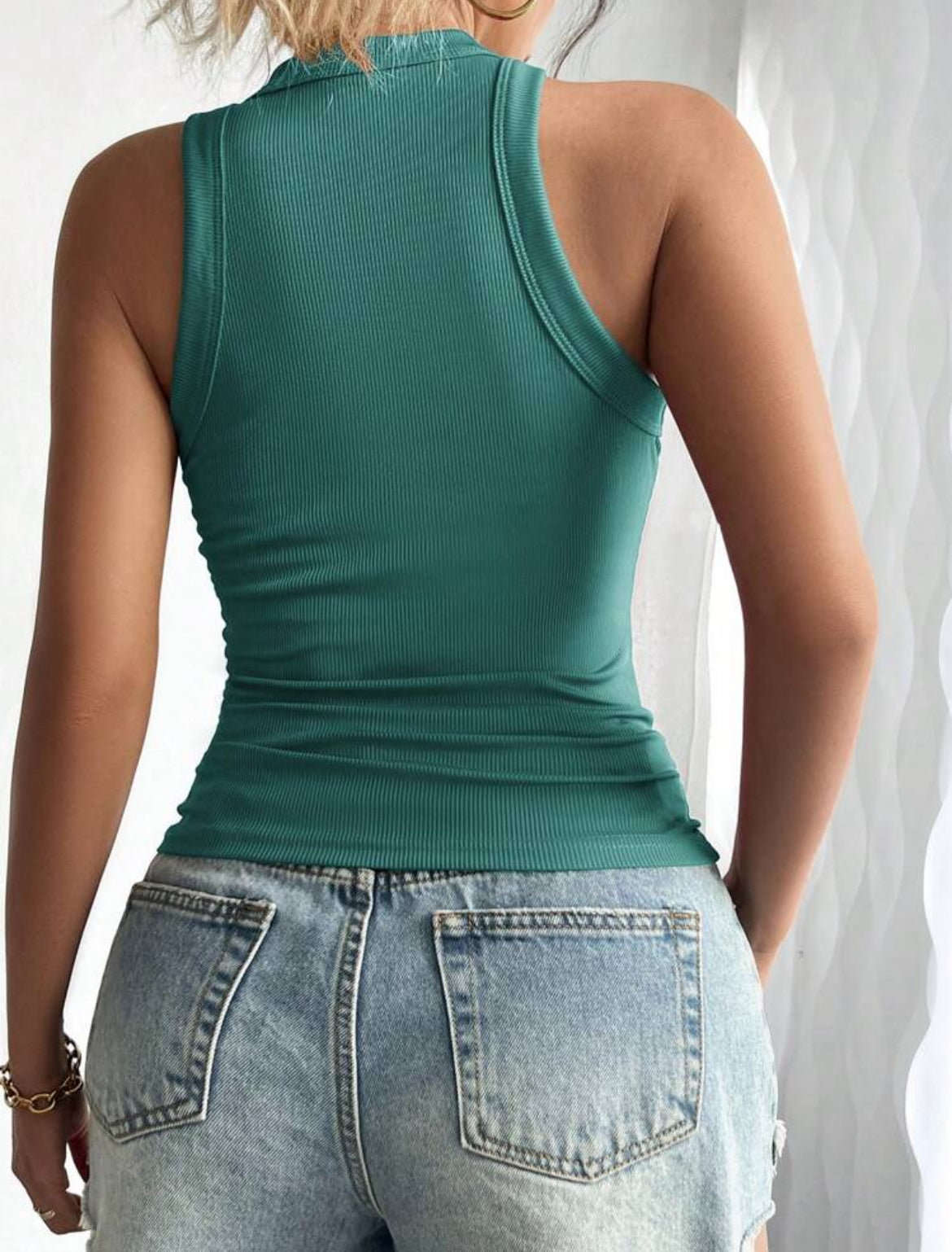 Breezaya Women's Summer
Casual Solid Color Slim Fit Tank Top