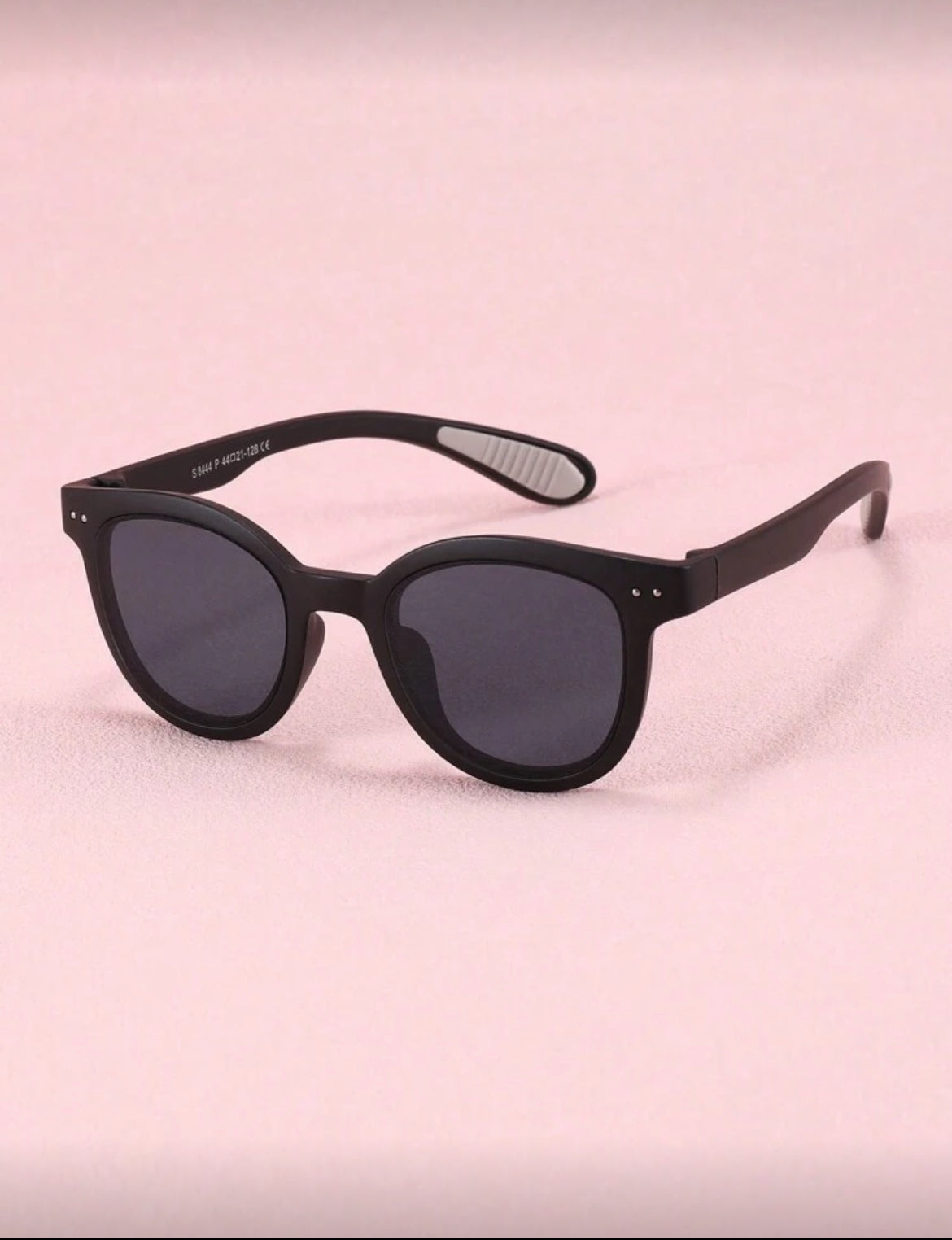 1pc Round Frame Tpee Material
Children Fashion Glasses For Kids 3-14 Years Old