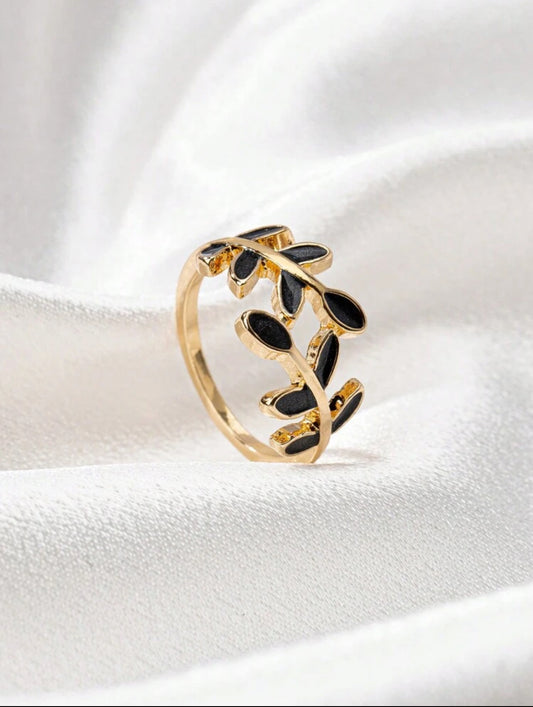 Leaf Shaped Ring
