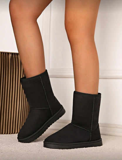 Latest Winter Snow Fashionable Mid-
Calf Warm Women Boots, Fur, Party