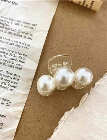 1pc Elegant And Lovely Faux Pearl Hair Claw For Side Bangs And Back Head Summer Claw Clips Hair Clips Hair Jaw Clip Hair Clamps Hair Clutch Hair Catcher Clip, School Stuff