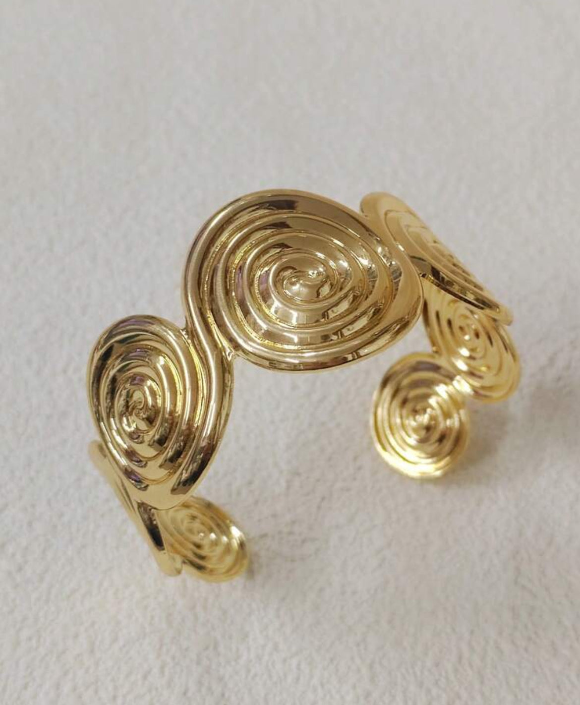 Gold Flower Openable Bangle Bracelet