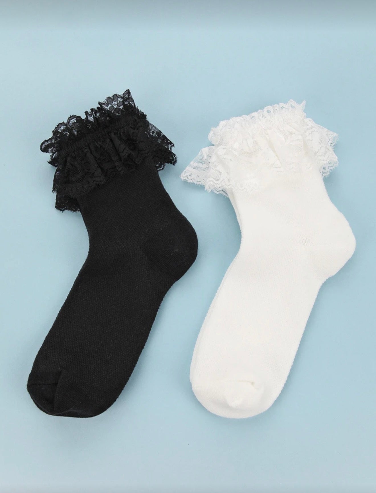 Lace Trim Crew Socks